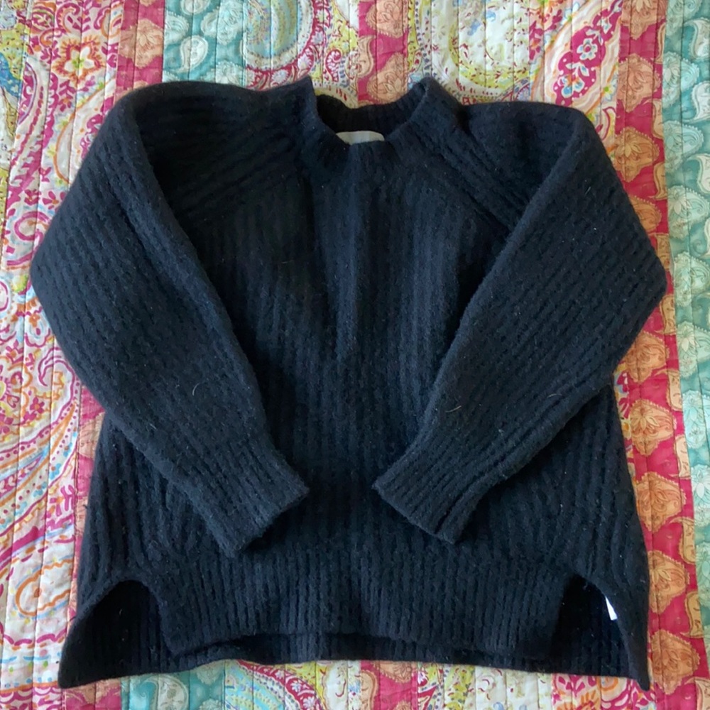 Everlane sweater